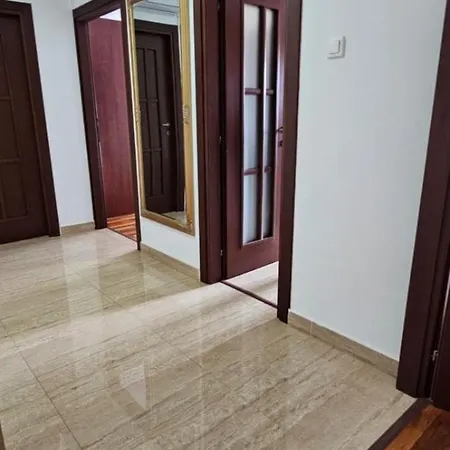 Sky44apt Delfinariu Faleza Nord