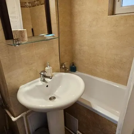 Sky44apt Delfinariu Faleza Nord 아파트