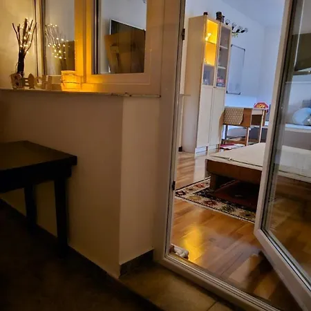 Sky44apt Delfinariu Faleza Nord 아파트 *